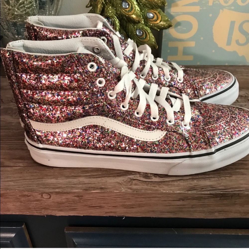 Like new high top sparkly Vans size 9.5